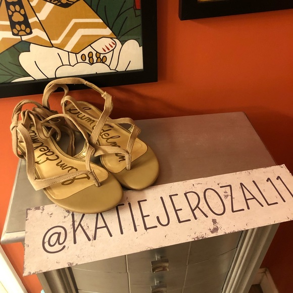 Sam Edelman Shoes - Sam Edelman size 8 sandals π§ββοΈ* Sam Edelman Shoes - Sam Edelman size 8 sandals π§ββοΈ*